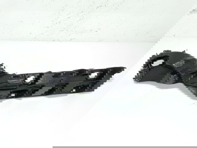 Suport far dreapta Renault Laguna 3 2.0 622220007R 2007-2021