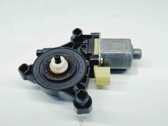 Motoras geam stanga spate Audi A3 Sportback (8VA) Hatchback [Fabr 2012-2020] 5Q0959801