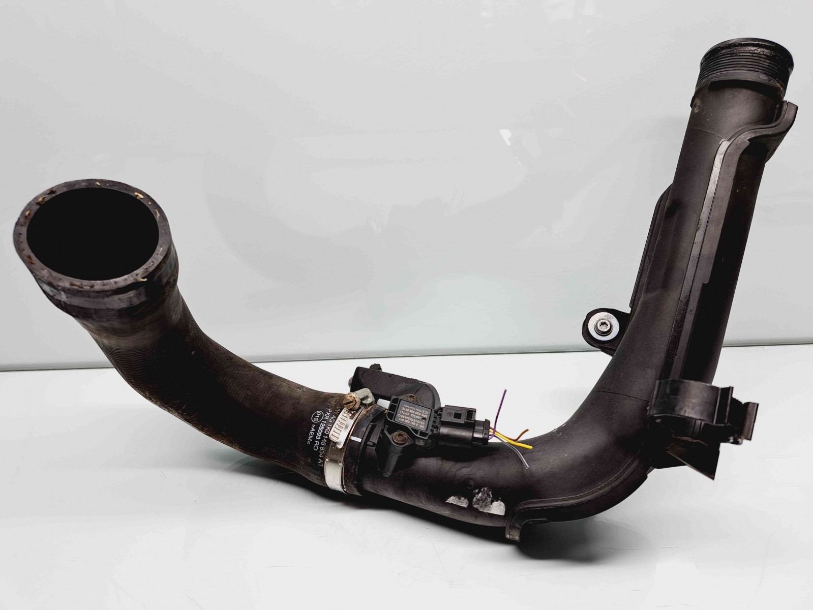 Tub intercooler Volkswagen Passat B7 (362) [Fabr 2010-2014] 1K0145770AE 1.6 TDI CAYC 77KW / 105CP 1.6 TDI CAYC 77KW / 105CP