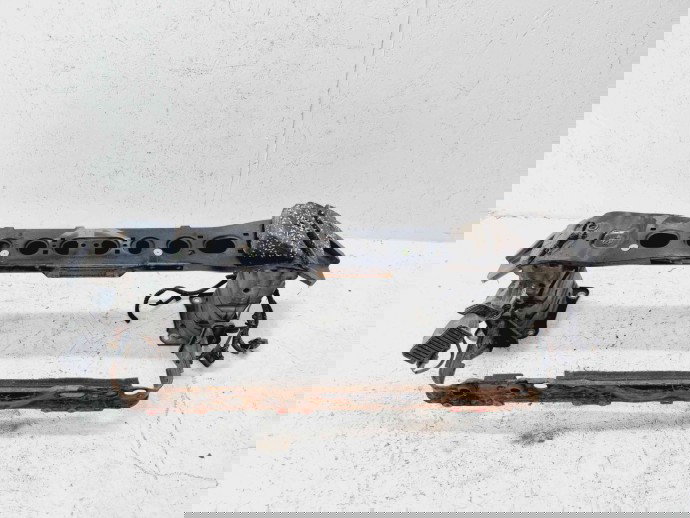 Armatura bara fata Ford Focus 3 Hatchback [Fabr 2011-2015] OEM