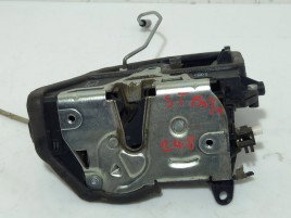 Broasca usa stanga fata BMW X1 E84 2.0 D OEM 2009-2015