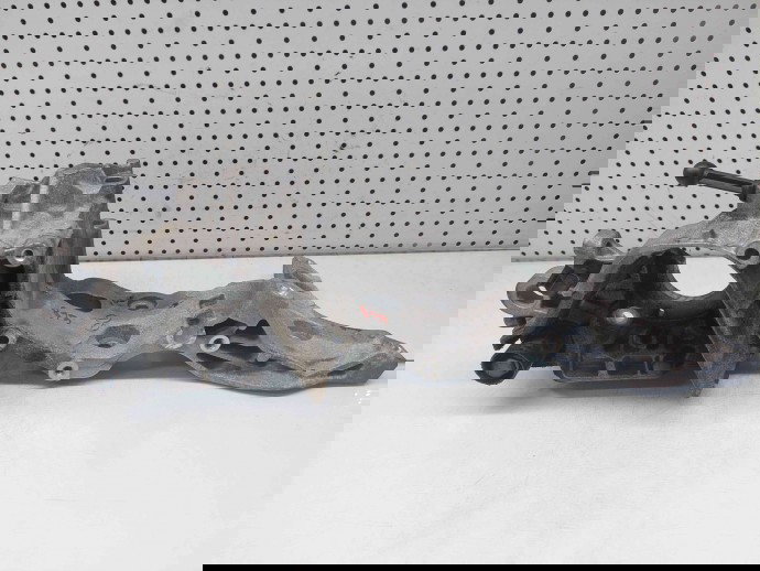 Suport accesorii Audi A6 (4G5, C7) [Fabr 2011-2017] 04L903143B 2.0 TDI CNHA   