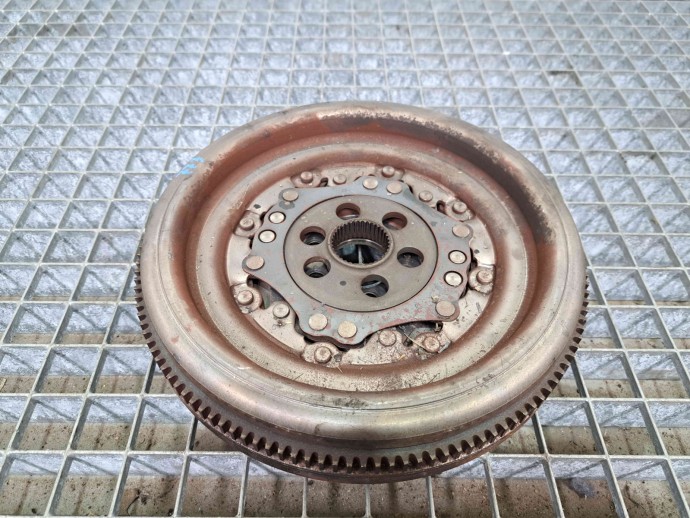 Volanta Skoda Superb II (3T4) [Fabr 2008-2015] OEM 2.0 TDI BMP  103KW / 140CP  