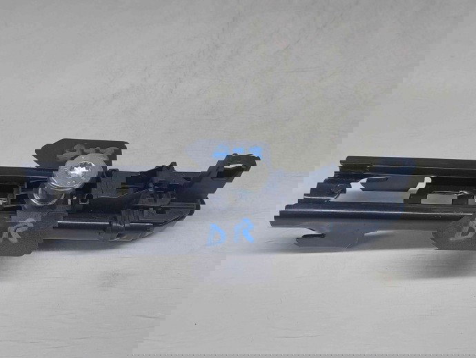  Mecanism reglare inaltime centura dreapta fata Audi A6 (4G5, C7) [Fabr 2011-2017] 8T8857833