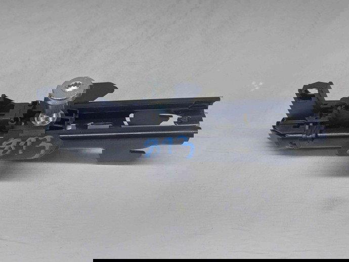  Mecanism reglare inaltime centura stanga fata Audi A6 (4G5, C7) [Fabr 2011-2017] 8T8857833