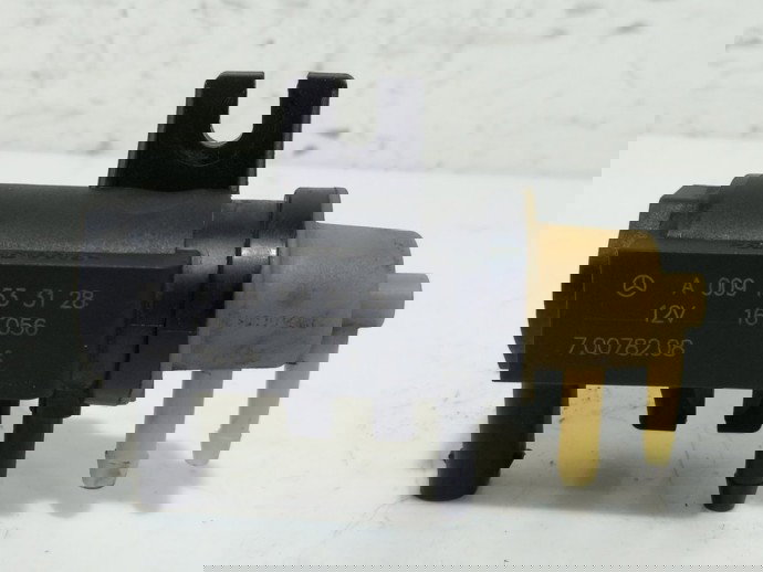 Supapa vacuum Mercedes E220 W212 2.2 CDI A0091533128 2009-2016