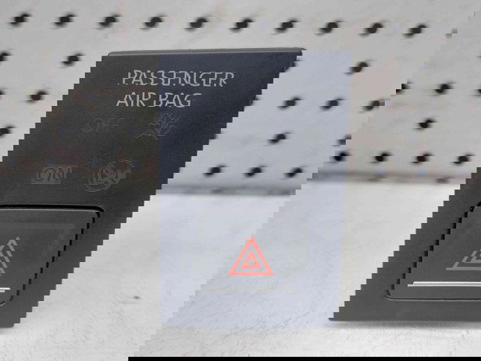  Buton avarii Volkswagen Golf 7 Variant (BA5) [Fabr 2014-prezent] 5G2919225