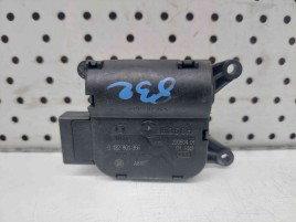  Motoras clapeta aeroterma bord Opel Meriva A [Fabr 2003-2009] 0132801356