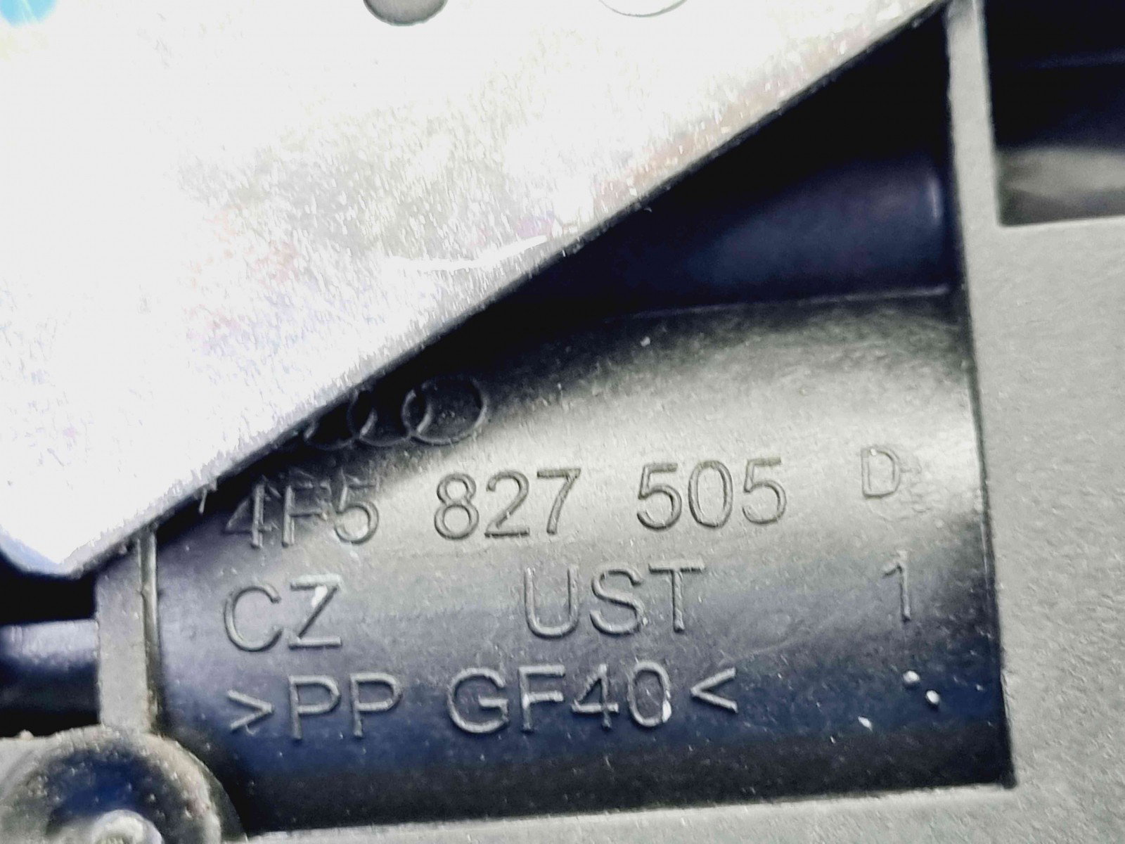 Broasca capota spate Audi A4 (8K2, B8) Facelift [Fabr 2008-2015] 4E0827645A - imagine 3