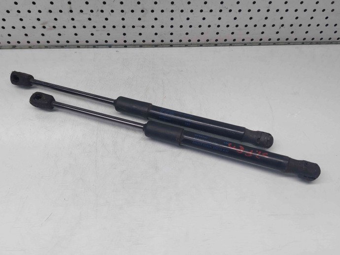 Set amortizor capota Audi A6 (4G5, C7) [Fabr 2011-2017] 4G8823359A