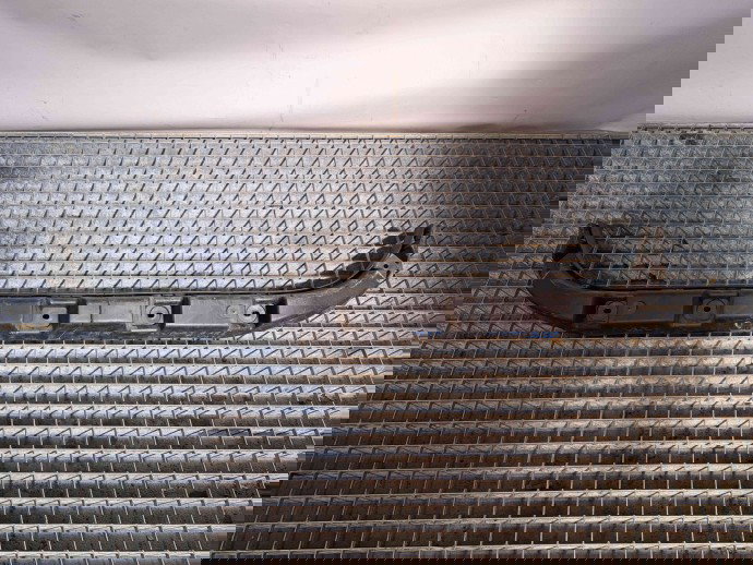 Suport central bara spate Seat Leon (1P1) [Fabr 2005-2011] 1P0807864 / 1P0807863