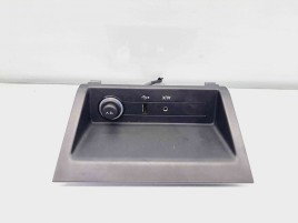  Conector auxiliar USB Skoda Fabia 3 (NJ3) [Fabr 2014-2022] 6V0857367A