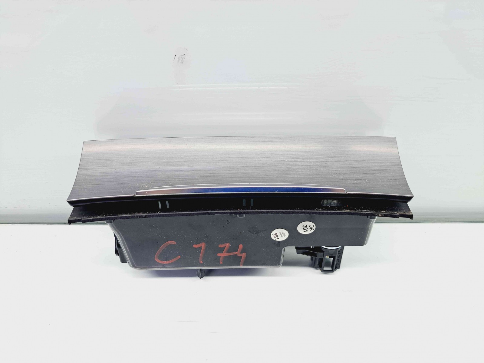 Scrumiera Volkswagen Passat B7 (362) [Fabr 2010-2014] 3C0863284K