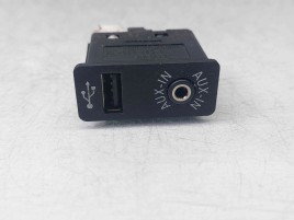  Conector auxiliar USB Bmw 5 (F10) [Fabr 2011-2016] 9237653