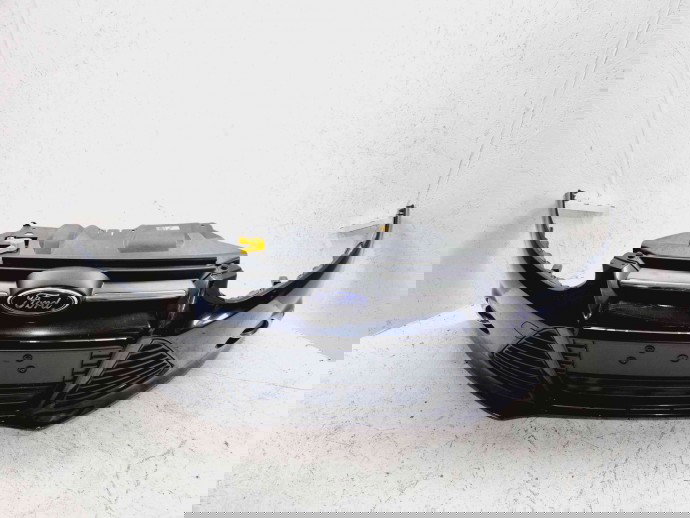 Bara fata Ford Focus 3 Hatchback [Fabr 2011-2015] Panther Black