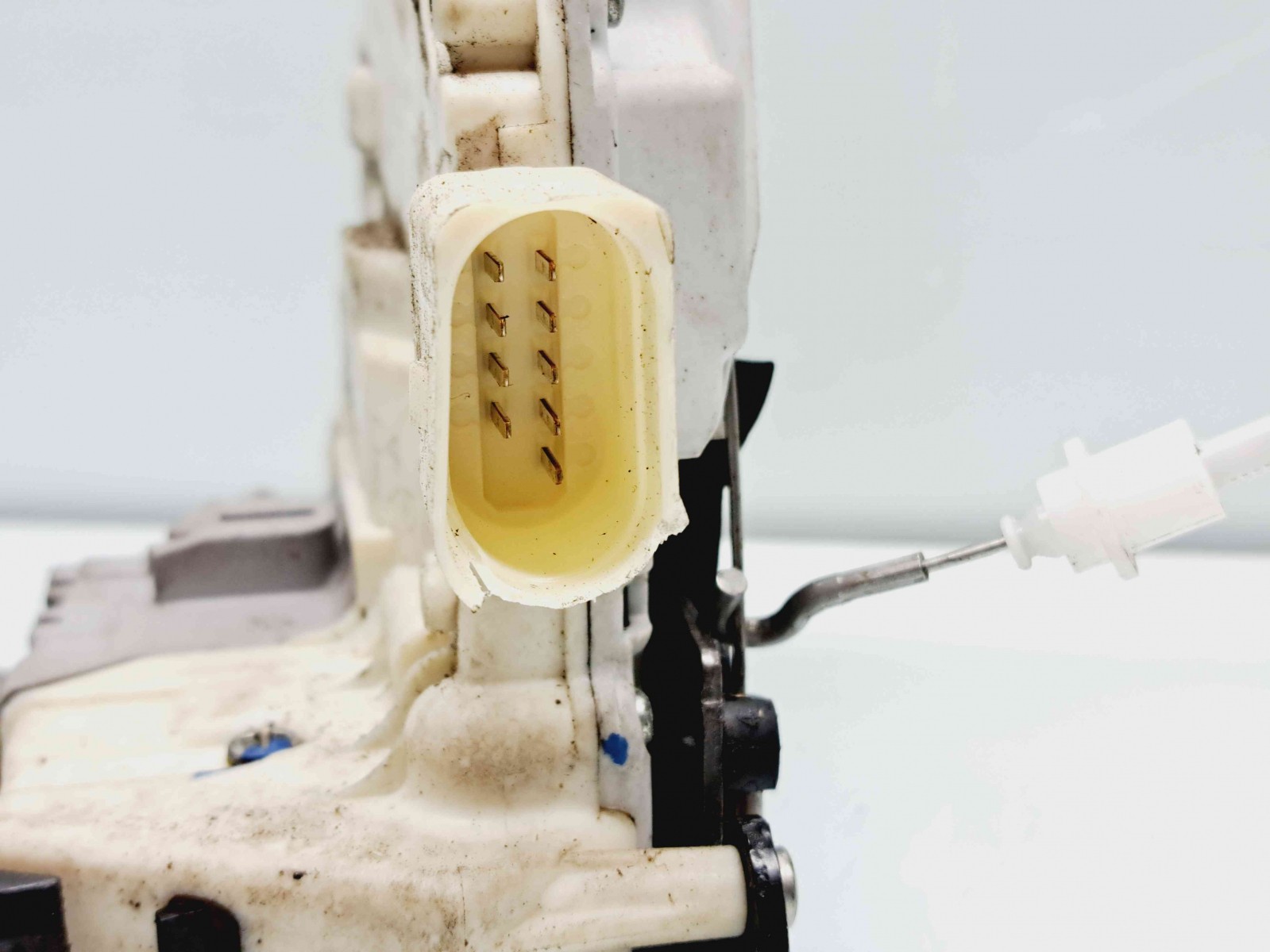 Broasca usa dreapta spate Audi Q7 (4LB) [Fabr 2006-2014] 3C4839016C - imagine 3