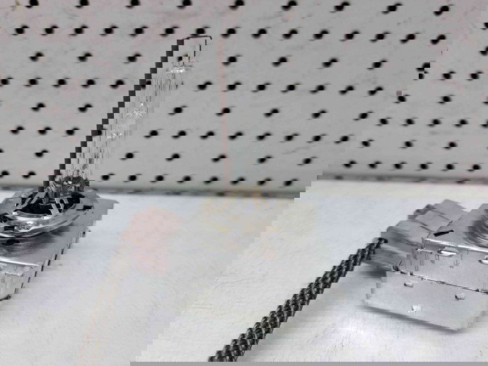  Bec xenon Volkswagen Golf 7 Variant (BA5) [Fabr 2014-prezent] Philips 9285304244S