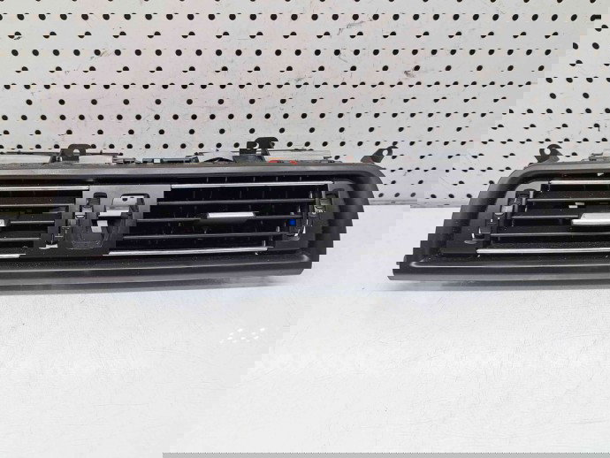  Grila aerisire centrala Bmw 5 (F10) [Fabr 2011-2016] 16828110