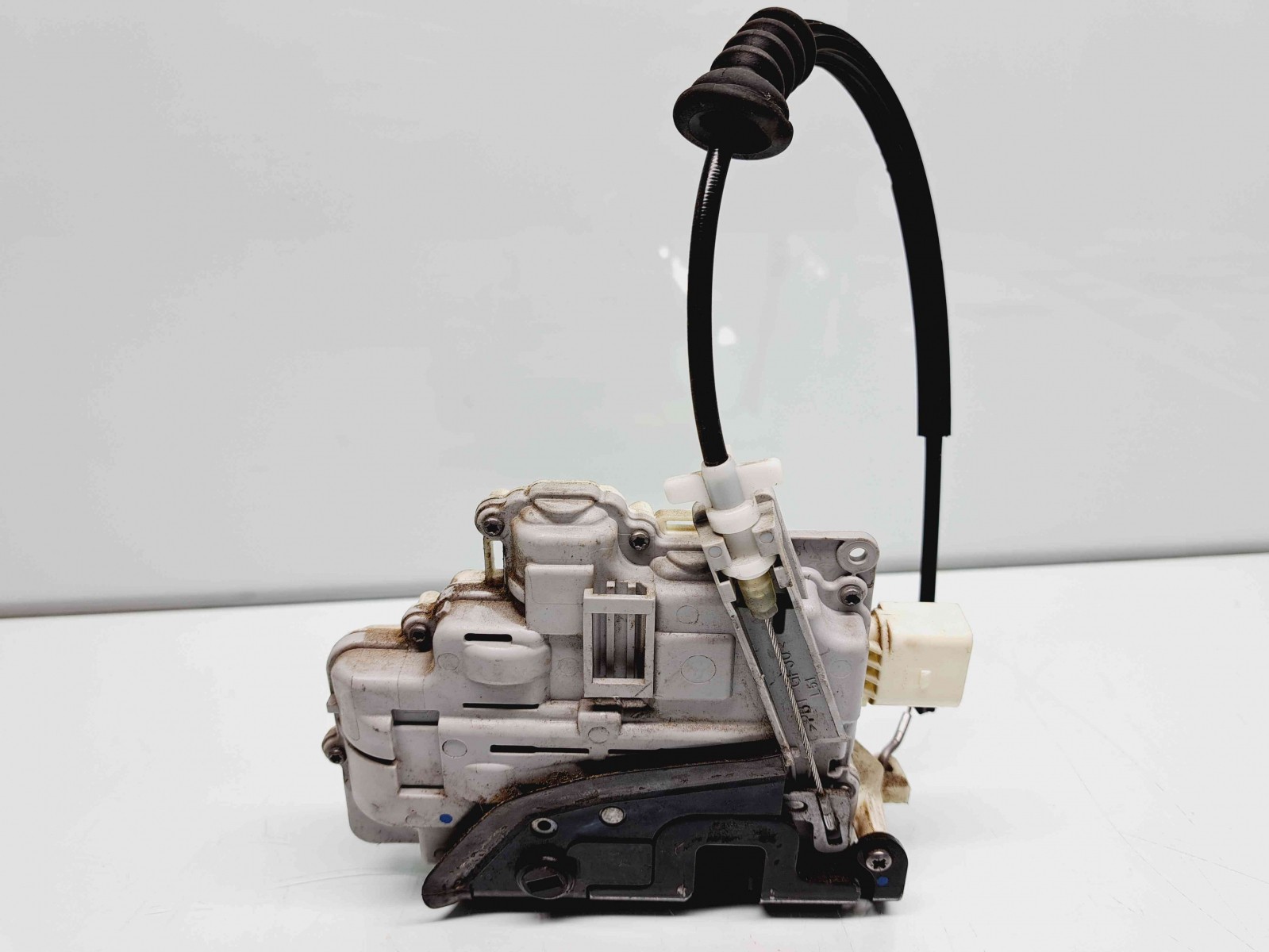 Broasca usa stanga spate Volkswagen Passat B7 (365) Variant [Fabr 2010-2014] 3C4839015A - imagine 4