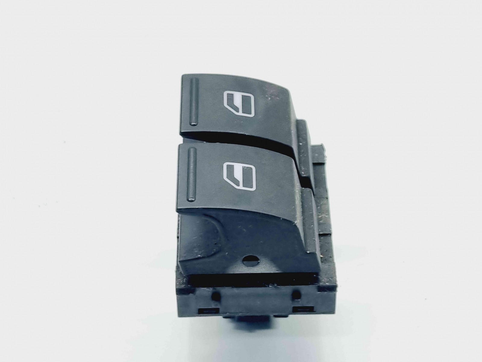 Butoane comanda geamuri sofer Volkswagen Scirocco (137) Coupe [Fabr 2008-2017] 1K3959857A - imagine 2