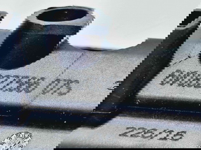  Buton deschidere portbagaj Skoda Fabia 3 (NJ3) [Fabr 2014-2022] 6V0827566