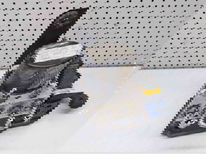 Pompa ABS Renault Megane 3 Coupe [Fabr 2010-2015] 476601563R 1.5 DCI K9KG8G8  78KW / 106CP  