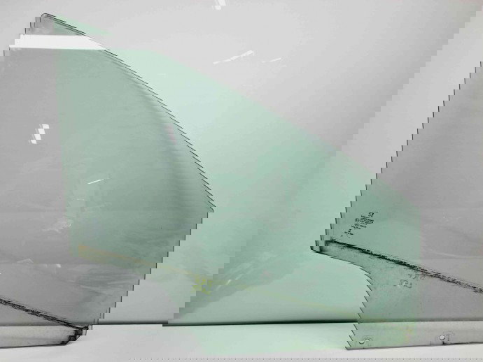 Geam usa dreapta fata Peugeot 3008 Break [Fabr 2009-2016] OEM