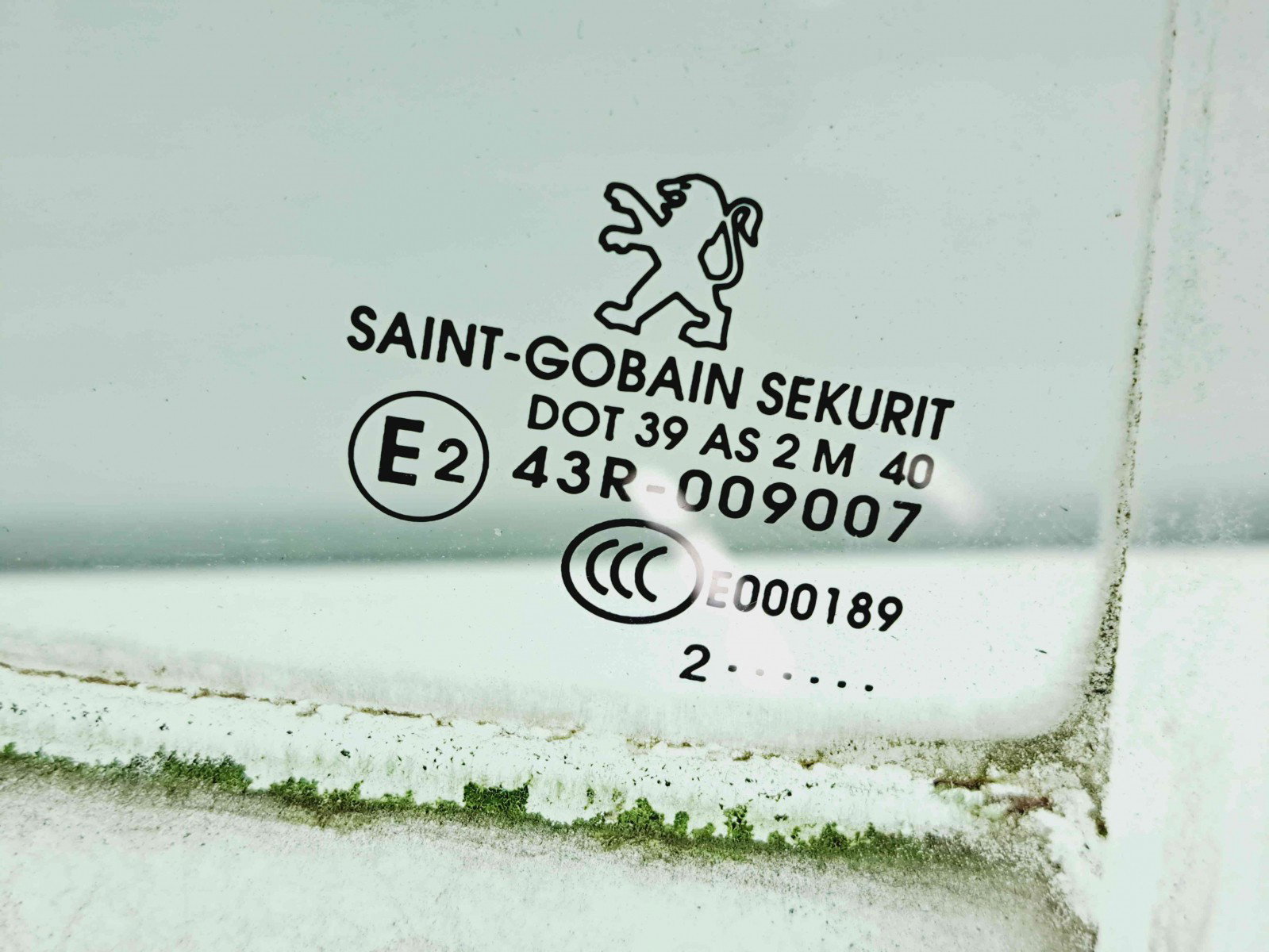 Geam usa dreapta spate Peugeot 3008 Break [Fabr 2009-2016] OEM - imagine 2