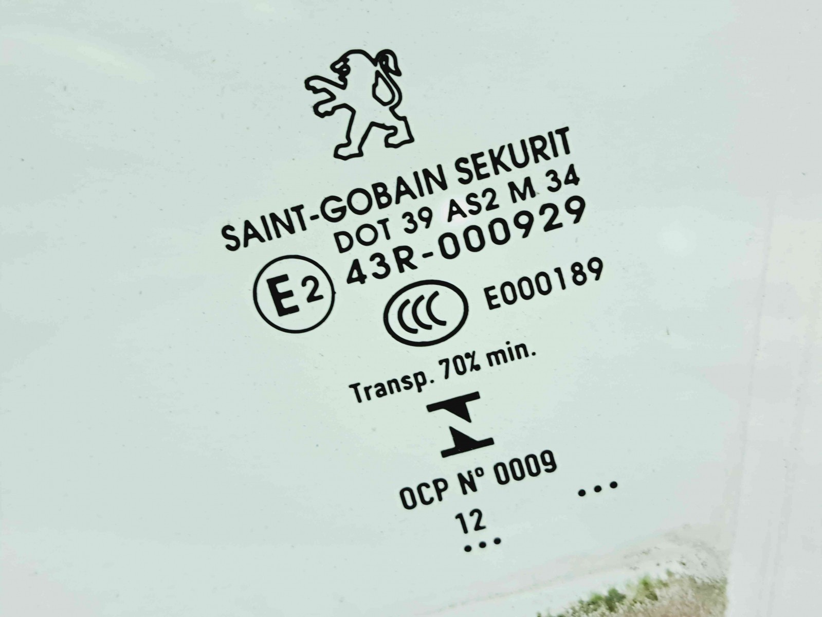 Geam usa stanga fata Peugeot 3008 Break [Fabr 2009-2016] OEM - imagine 2