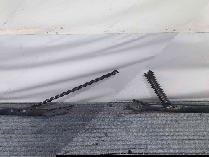 Suport radiator Bmw 5 (F10) [Fabr 2011-2016] 7200690