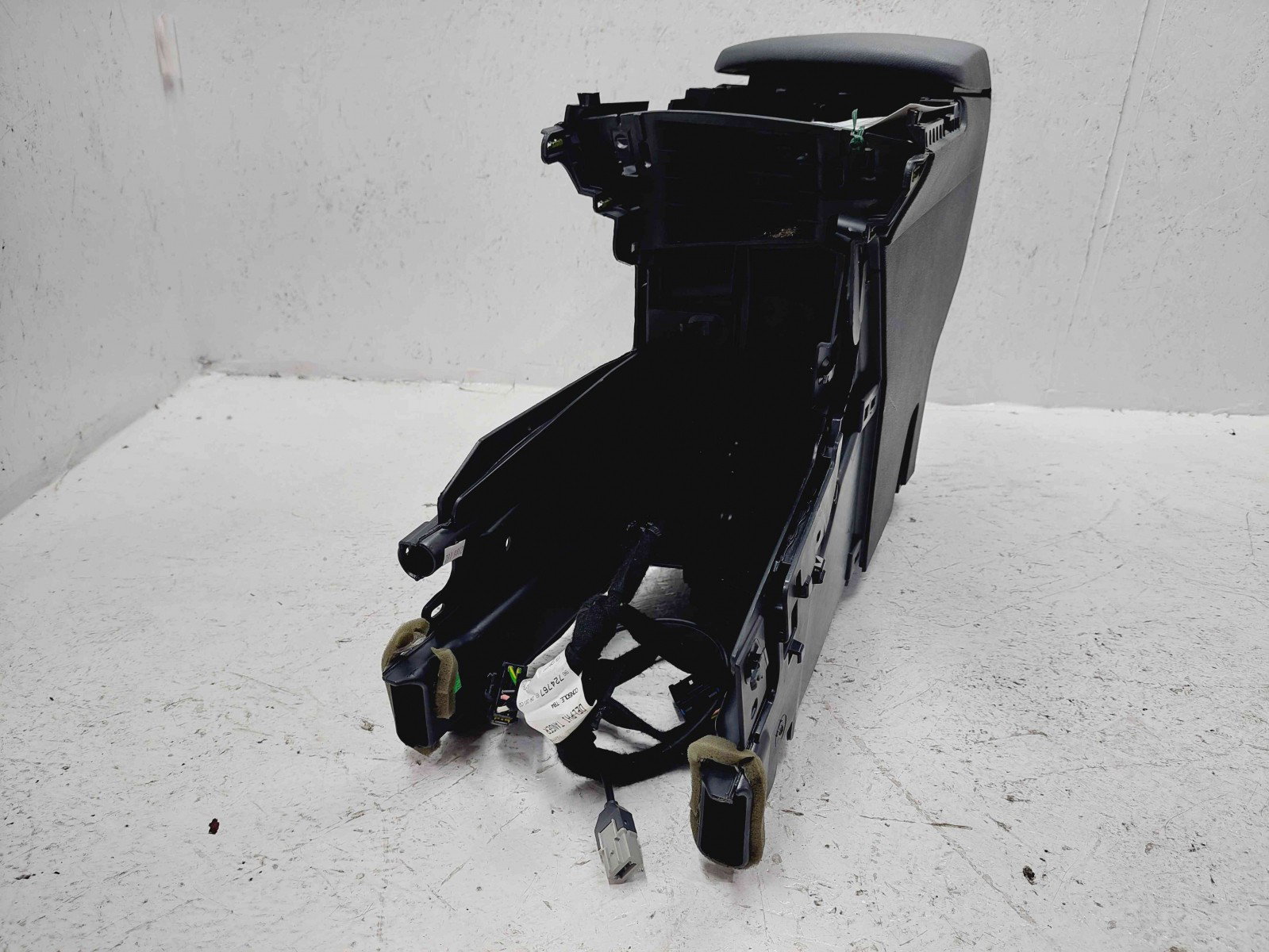 Consola centrala Peugeot 3008 Break [Fabr 2009-2016] 9672476780 - imagine 8