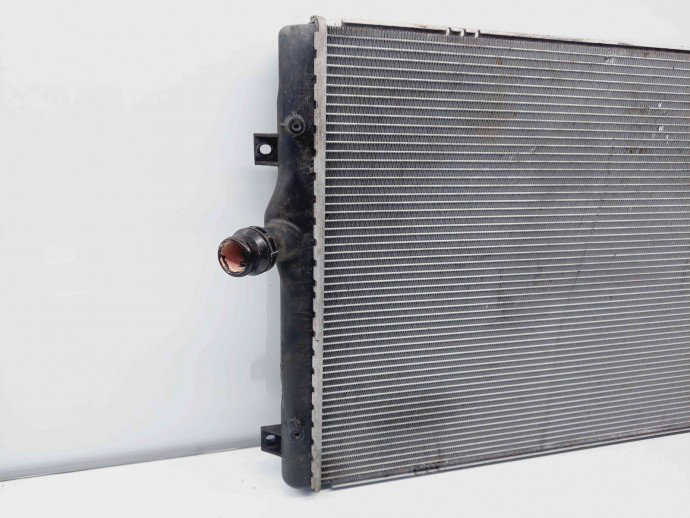 Radiator apa Volkswagen Passat B7 (362) [Fabr 2010-2014] 3AA121253 1.6 TDI CAYC 77KW / 105CP 1.6 TDI CAYC 77KW / 105CP
