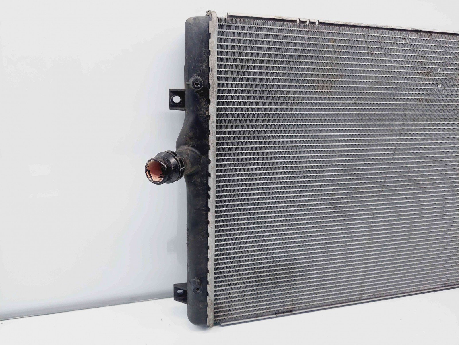 Radiator apa Volkswagen Passat B7 (362) [Fabr 2010-2014] 3AA121253 1.6 TDI CAYC 77KW / 105CP 1.6 TDI CAYC 77KW / 105CP - imagine 2