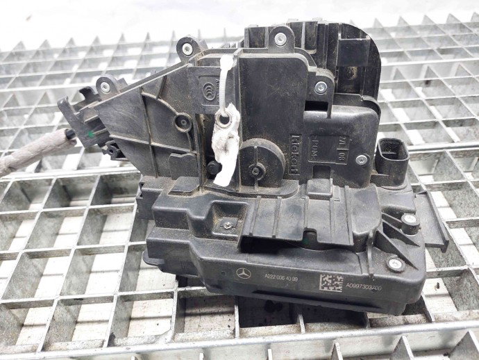 Broasca usa stanga spate Mercedes Clasa E (W213) [Fabr 2016-prezent] A2220064099
