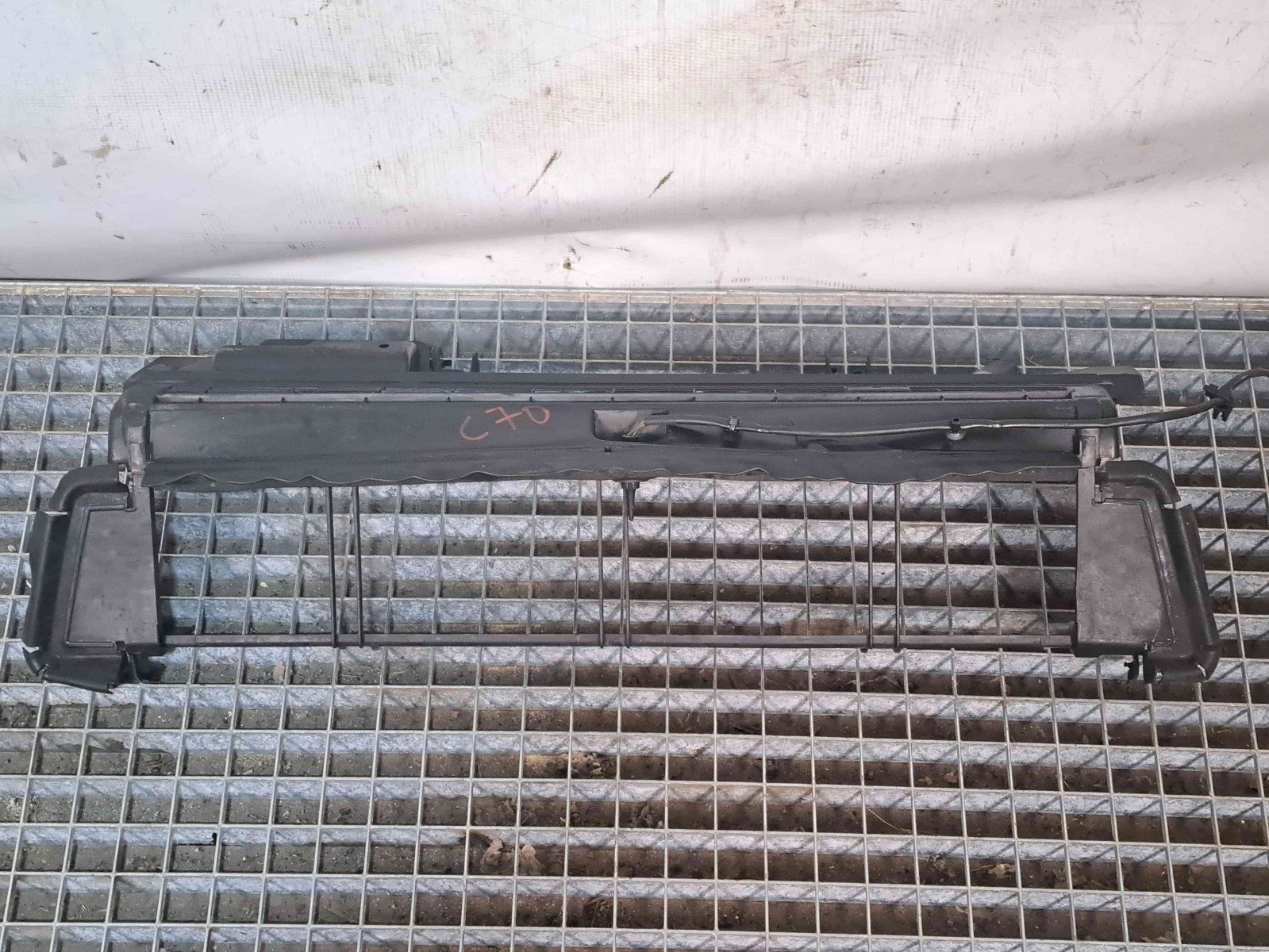 Deflector aer Mercedes Clasa C (W204) [Fabr 2007-2014] A2045050430