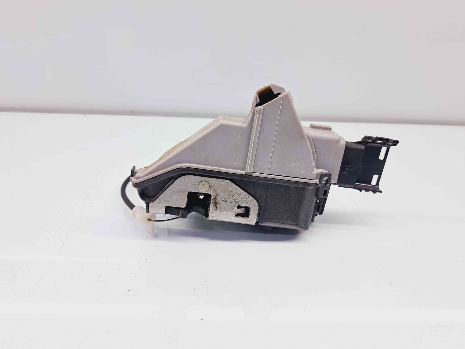 Broasca usa stanga spate Peugeot 308 Break [Fabr 2007-2013] OEM - imagine 2