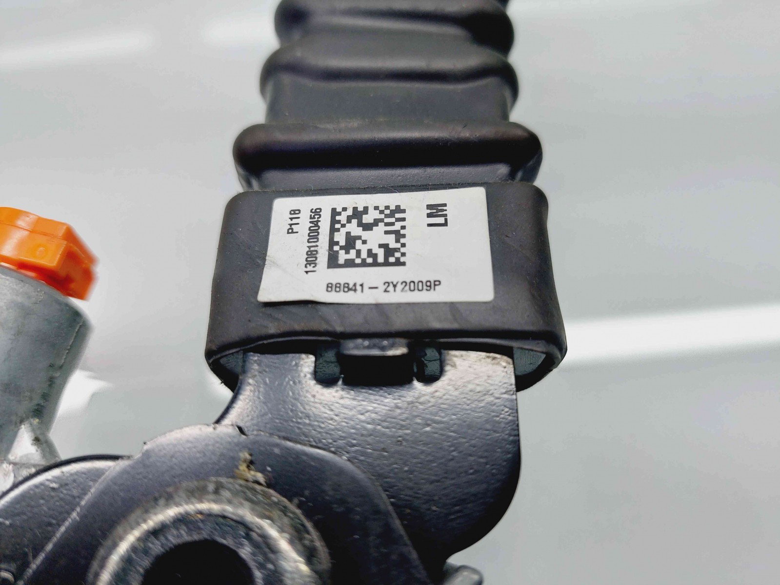 Capsa centura dreapta fata Hyundai ix35 (LM) [Fabr 2010-2017] 88841-2Y2009P - imagine 3