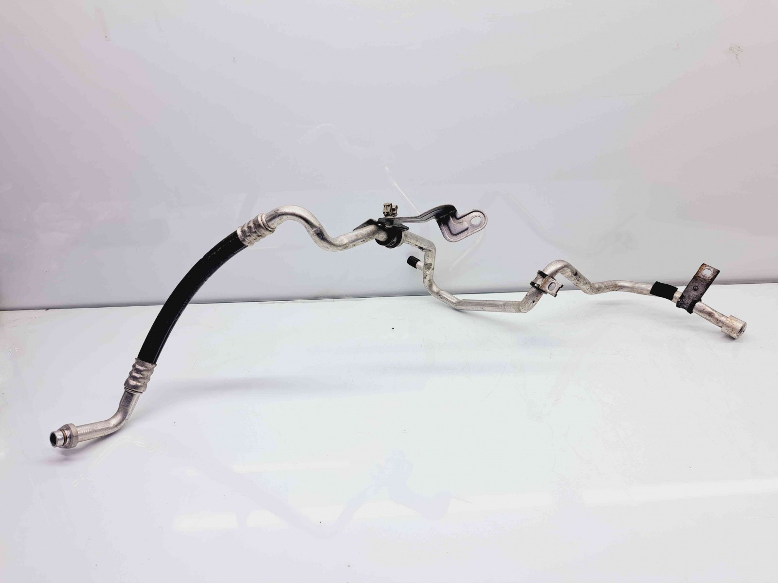 Conducta AC Renault Trafic 3 (F82) [Fabr 2014-2022] 924804190R 1.6 DCI R9M408 1.6 DCI R9M408 77KW / 105CP - imagine 2