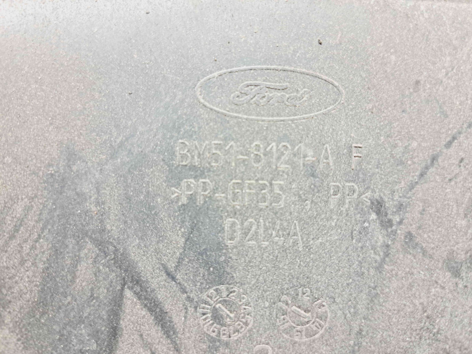 Deflector aer Ford Focus 3 Hatchback [Fabr 2011-2015] BM51-8121-A - imagine 2