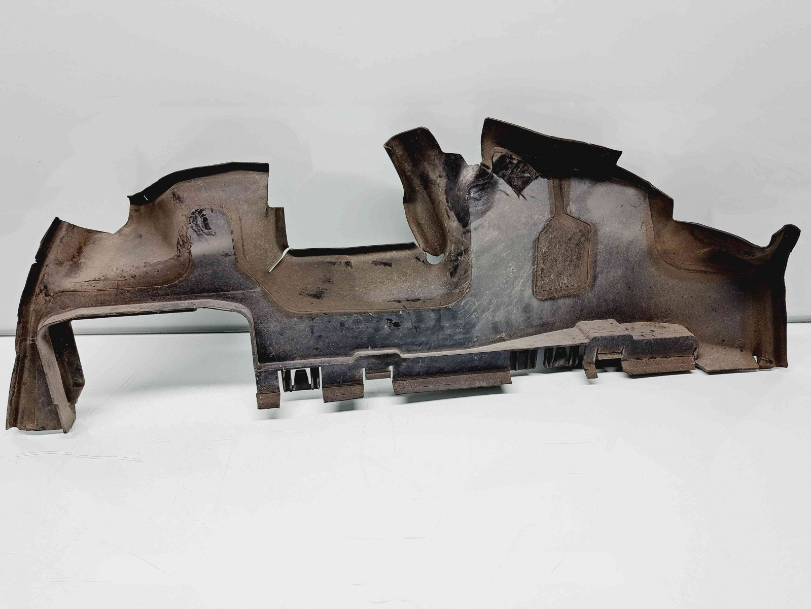 Deflector aer Audi Q3 (8UB) [Fabr 2011-2018] 8U0121284C - imagine 3