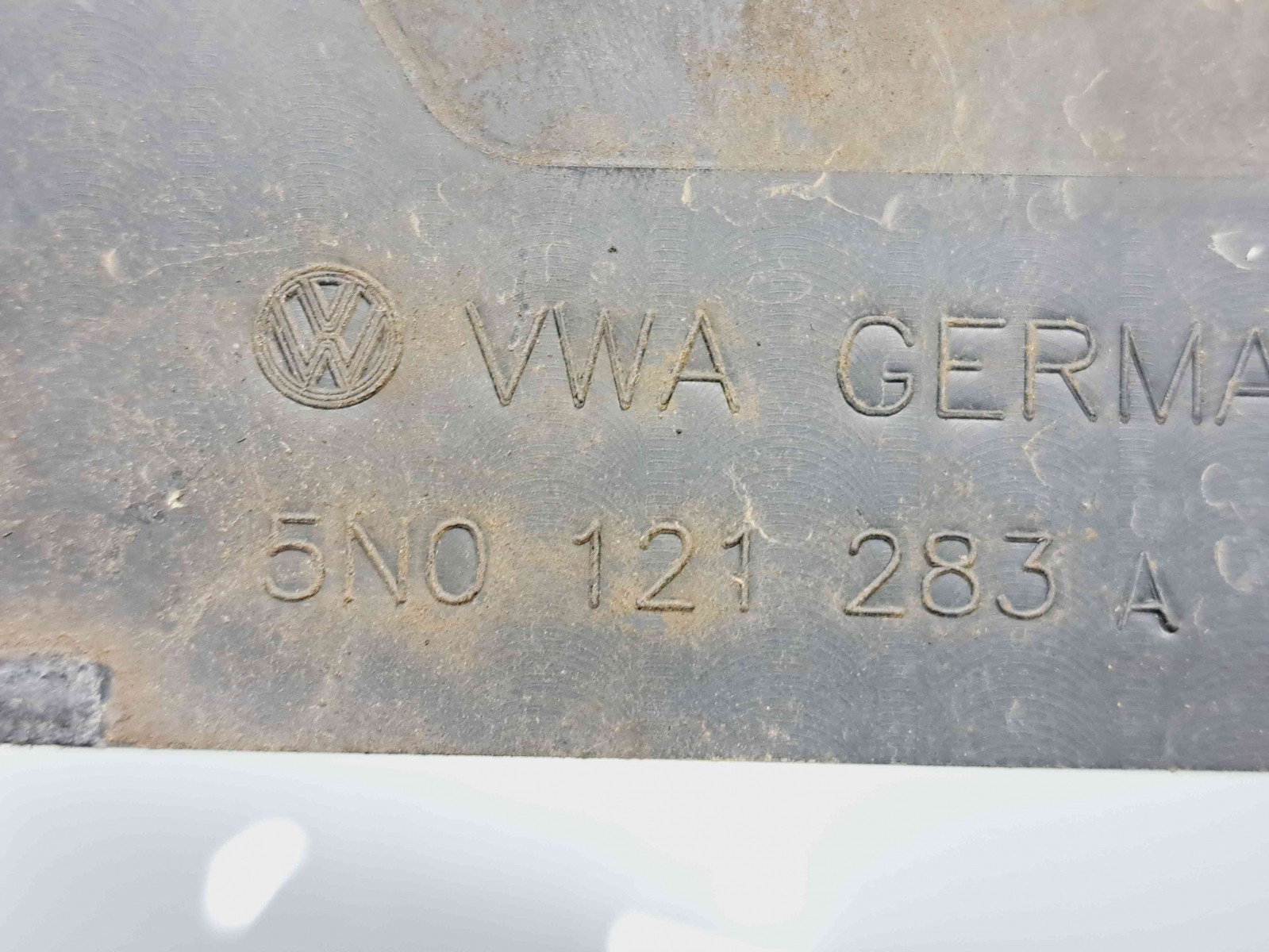 Deflector aer Volkswagen Tiguan (5N) [Fabr 2007-2016] 5N0121283 - imagine 2