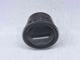  Grila aerisire centrala Dacia Logan 2 [Fabr 2012-prezent] 687603688R