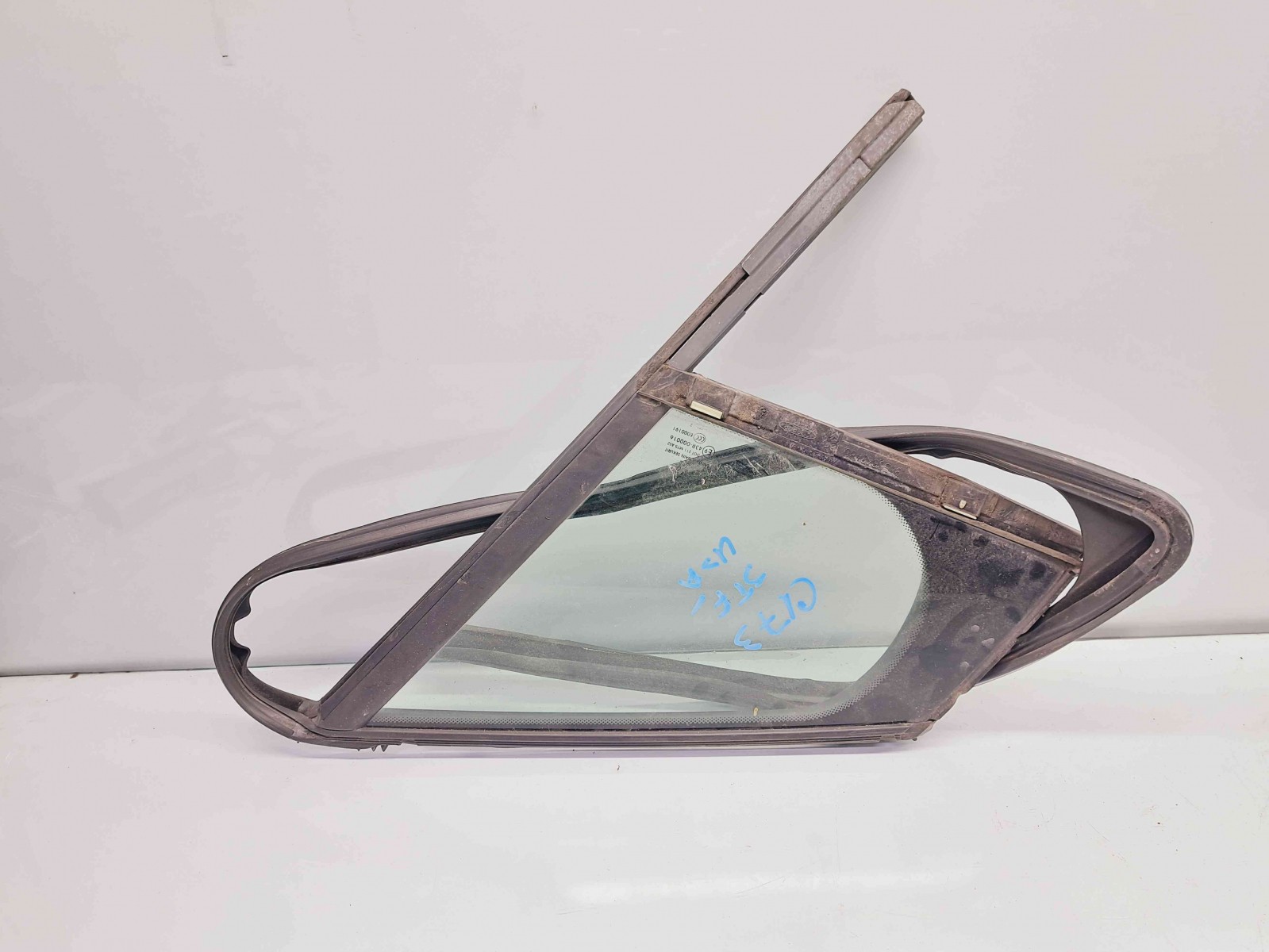 Geam fix stanga fata Peugeot 308 Break [Fabr 2007-2013] OEM - imagine 2