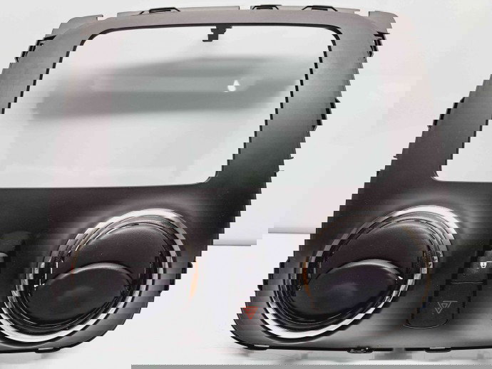  Grila aerisire centrala Dacia Sandero 2 Hatchback [Fabr 2012-2022] 682604664R