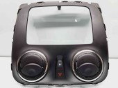  Grila aerisire centrala Dacia Sandero 2 Hatchback [Fabr 2012-2022] 682604664R