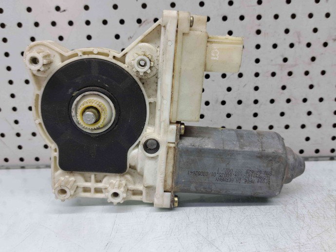Motoras geam dreapta spate Bmw 7 (E65, E66) [Fabr 2003-2008] OEM