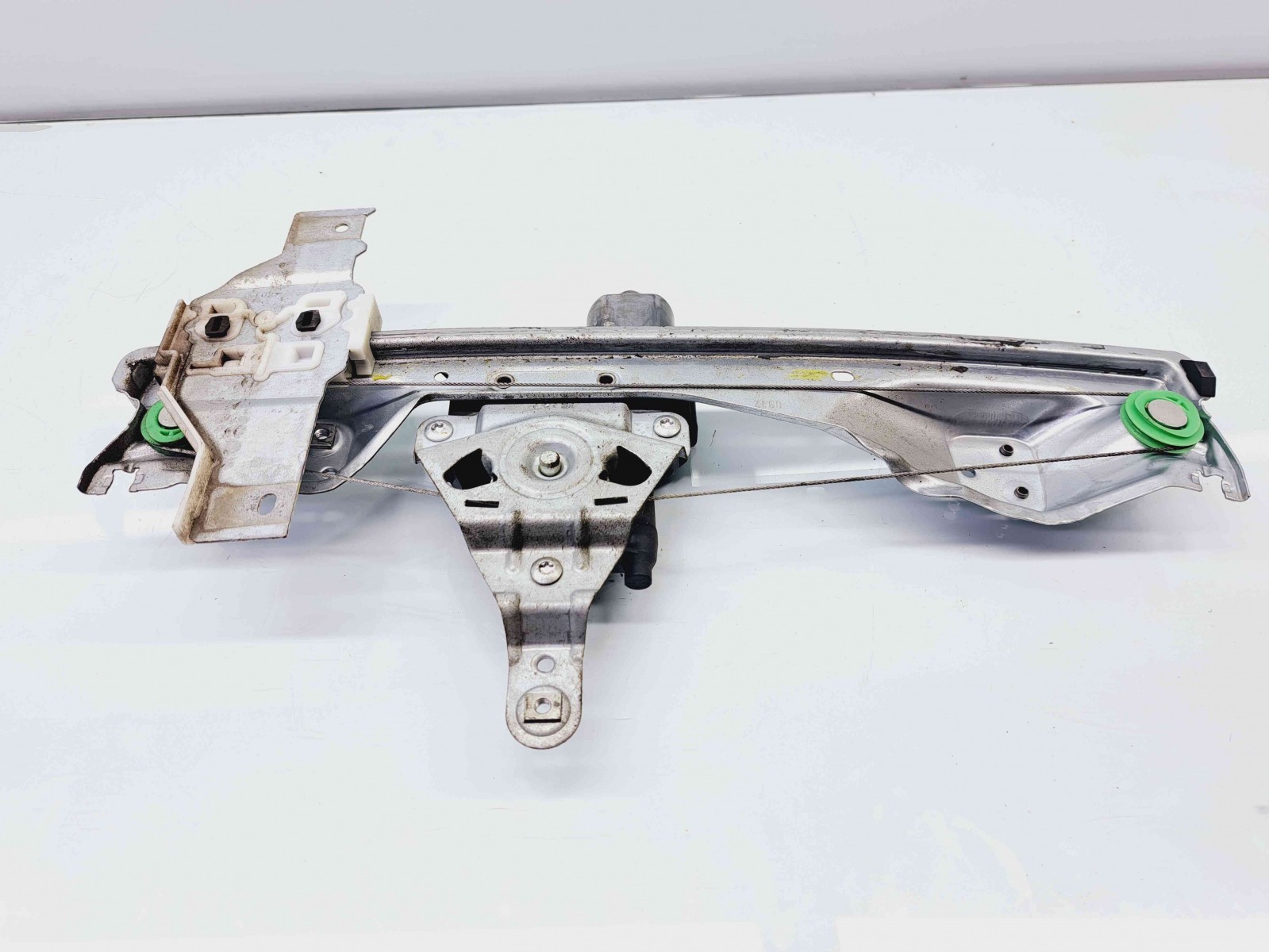 Macara electrica geam dreapta spate Peugeot 308 Break [Fabr 2007-2013] 9675463380 - imagine 2