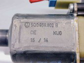 Motoras geam dreapta fata Skoda Octavia 3 (5E3) [Fabr 2012-2020] 5Q0959802B