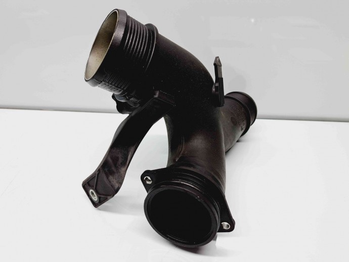 Tub intercooler Audi Q7 (4LB) [Fabr 2006-2014] 7L6145795RL 3.0 TDI BUG 171KW / 233CP 3.0 TDI BUG 171KW / 233CP