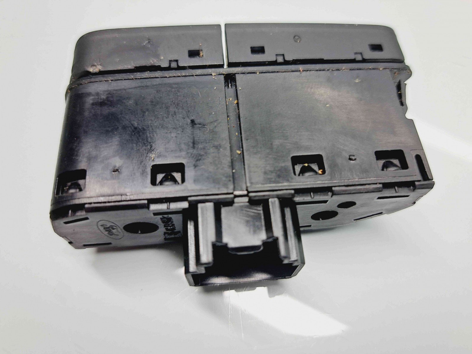 Butoane comenzi consola centrala Ford Focus 3 Hatchback [Fabr 2011-2015] 18K574-AC - imagine 4